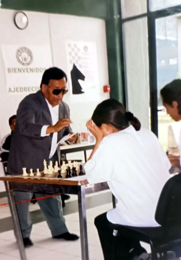 Simultánea de ajedrez – Bedolla Chess Legacy